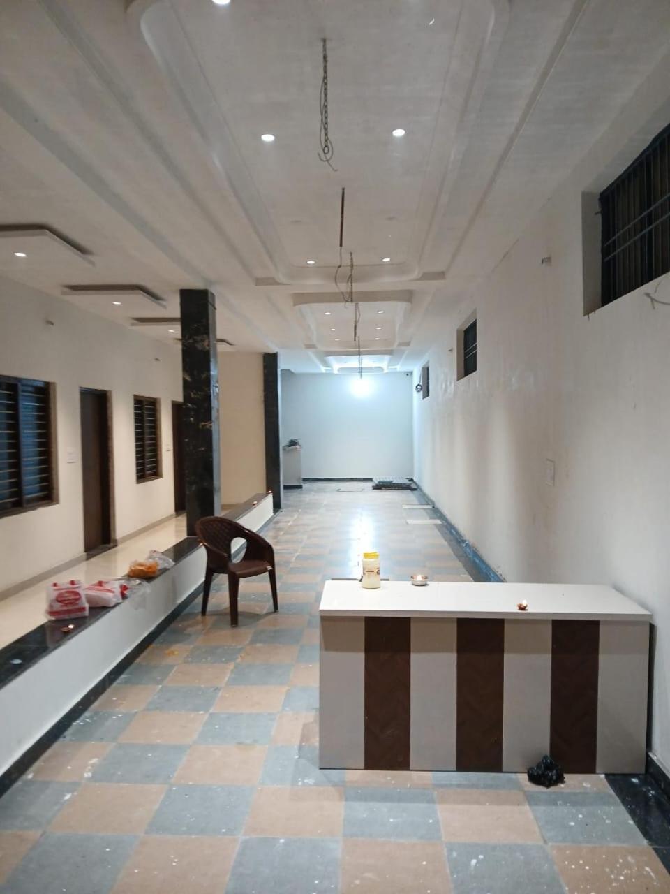 Hotel Jaipur In, Jatipura Parikrama Marg Near Mukharvind Temple Govardhan المظهر الخارجي الصورة