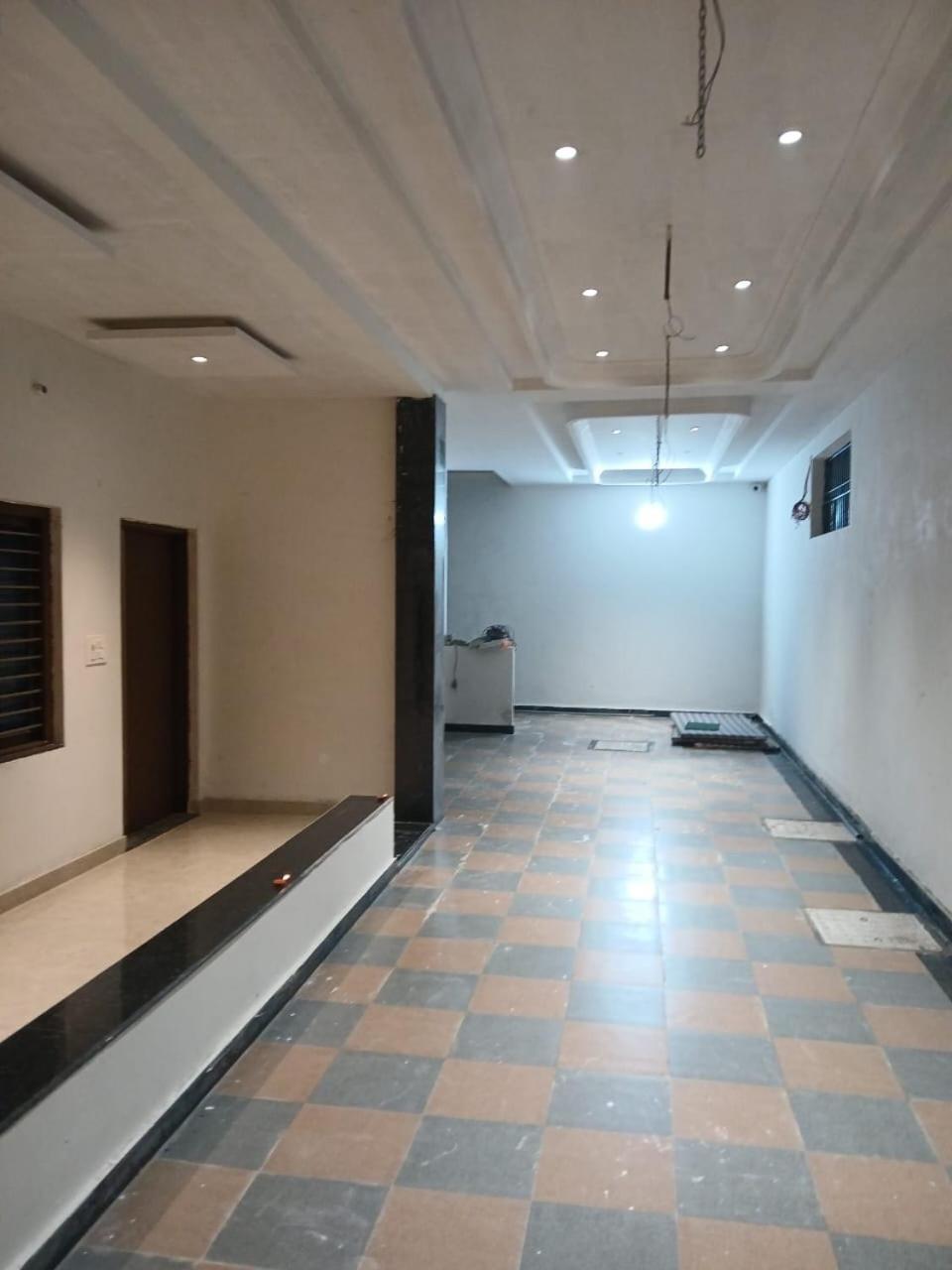 Hotel Jaipur In, Jatipura Parikrama Marg Near Mukharvind Temple Govardhan المظهر الخارجي الصورة